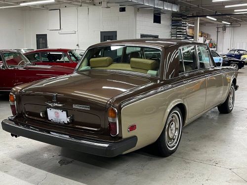 1977 rolls-royce silver shadow ii