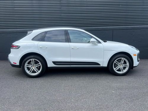 2024 porsche macan