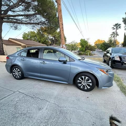 2020 toyota corolla le sedan 4d