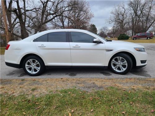 2015 ford taurus sel