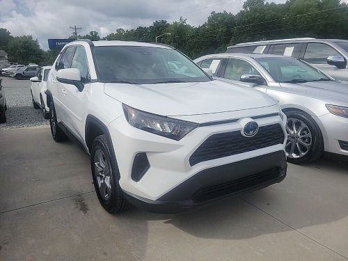 2022 toyota rav4 le