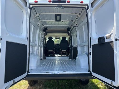 2024 ram promaster tradesman