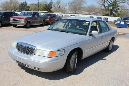 1998 mercury grand marquis runs and drives great no res