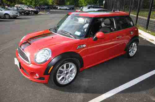 Buy used 2007 MINI Cooper S, Red on Black, Racing Stripe, Moonroof in ...