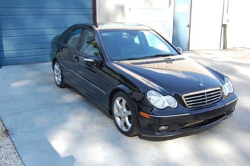 Warranty 2007 mercedes c230 2.5l amg sport 6 speed manual sunroof 25mpg 07 c 230