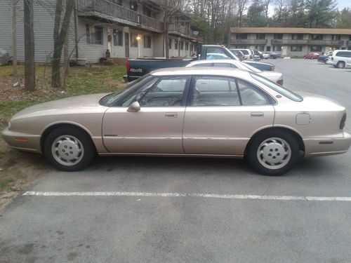 1999 oldsmobile eighty-eight anniversary edition