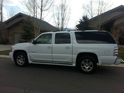 2003 yukon denali, original owner, smoke free