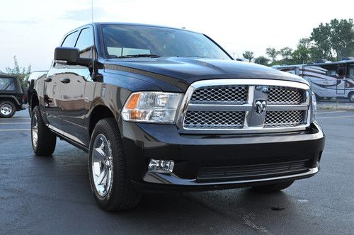 Buy used 2010 DODGE RAM 1500 SPORT CREW CAB 4X4-LOADED-LEATHER-NAVI ...