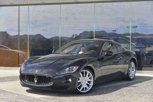 2010 maserati granturismo base coupe 2-door 4.2l