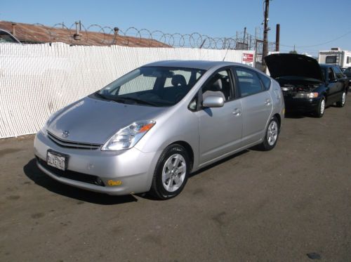 2005 toyota prius, no reserve