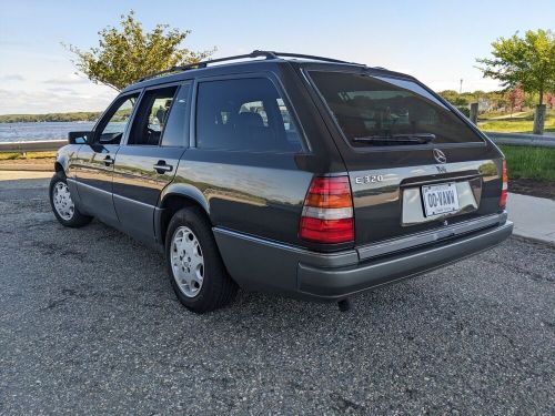 1994 mercedes-benz e-class highest trim level available, all leather