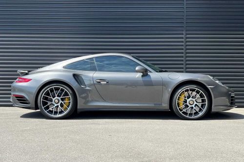 2017 porsche 911 turbo s