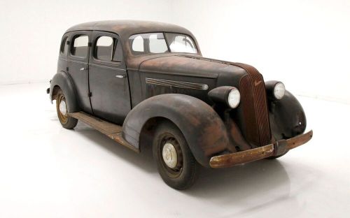 1935 pontiac master series 6 4 door sedan