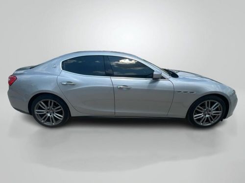 2016 maserati ghibli base