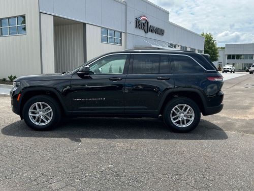 2023 jeep grand cherokee laredo x