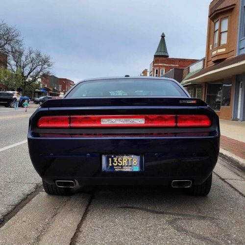 2013 dodge challenger srt-8