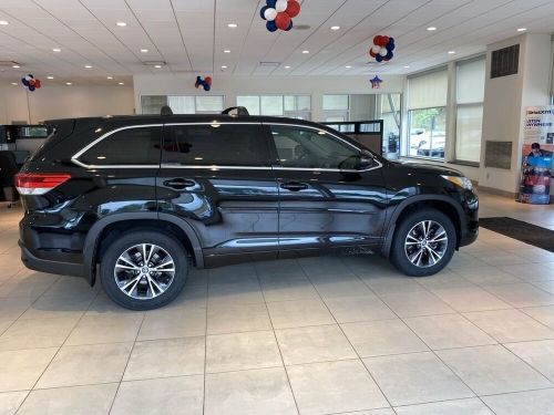 2018 toyota highlander le