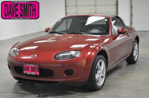 2006 red convertible manual cloth! 28k mi!! great car! we finance!!