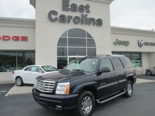 2005 cadillac escalade awd 99k miles 1 owner navi 2nd row buckets we finance