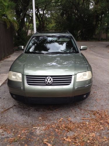 2002 volkswagen passat gls 4 motion wagon 4-door 2.8l