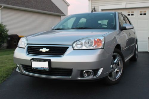 2006 chevrolet malibu maxx ltz hatchback 4-door 3.5l low miles! loaded!!