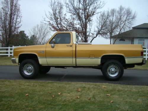 1985 chevy truck 4x4   k30  one owner  97k miles restored gem 1987 1986 1985