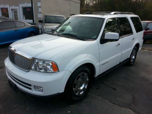 2006 lincoln navigator ultimate sport utility 4-door dvd low miles navigation