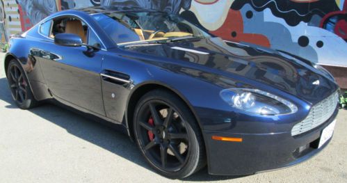 2008 aston martin v8 vantage-low miles-clean car fax