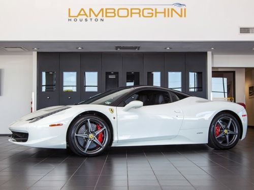 2012 ferrari 458 italia white loaded w/ carbon alcantara 2k mi