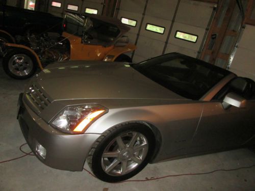 2006 cadillac xlr base convertible 2-door 4.6l