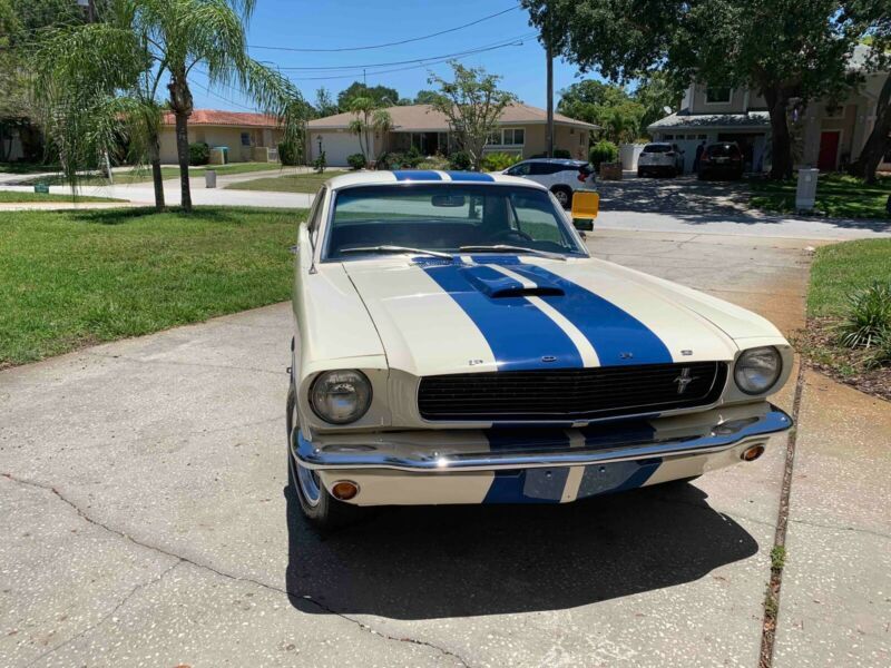 1966 ford mustang