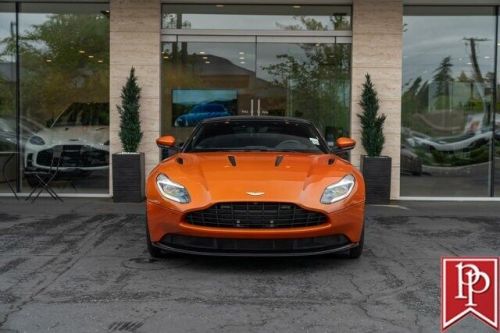 2017 aston martin db11 launch edition