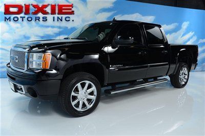 2007 gmc sierra 1500 denali, fully loaded call barry 615..516..8183 crew cab tru