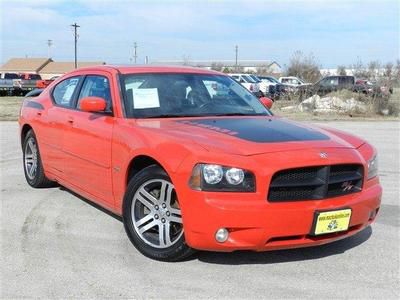 Daytona financing dual exhaust automatic red black power hemi spoiler alloys rwd