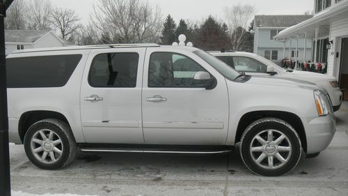 2010 gmc yukon xl 1500 denali sport utility 4-door 6.2l