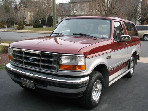 1996 ford bronco xlt sport utility 2-door 5.8l- excellent condition with 83900mi