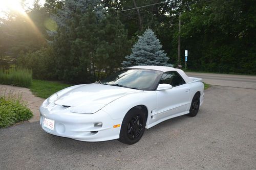 2001 pontiac firebird trans am convertible 2-door 5.7l