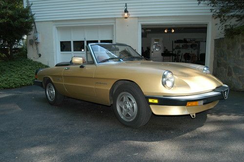 1986 alfa romeo spider veloce convertible 2-door 2.0l