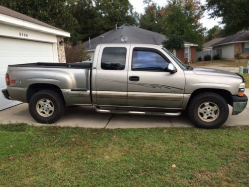 2000 chevrolet silverado 1500 lt z71 4x4 sportside extended cab  4-door 5.3l