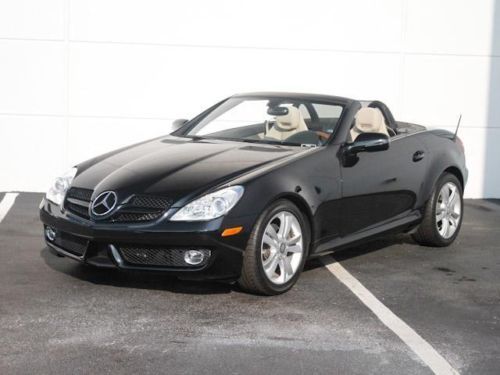 2010 mercedes-benz slk-class slk300 please call damien at (630)960-2000