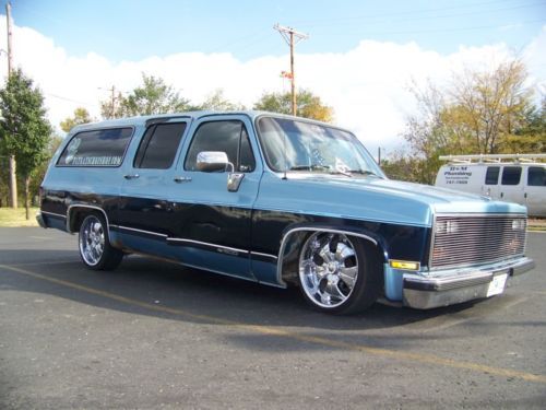 1989 chevy suburban on air ride