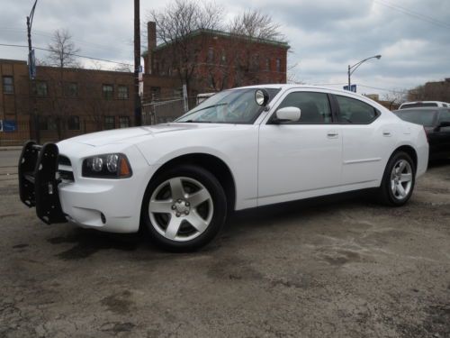 White hemi 5.7l v8 ex police 84k miles warranty pw pl cruise nice