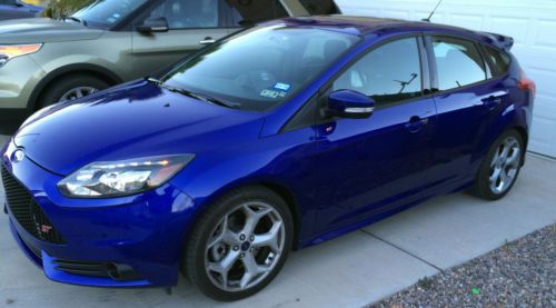 2014 ford focus st hatchback 4-door 2.0l