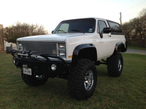 No reserve!! 1984 chevy k5 blazer custom built, all new everthing. high bid wins