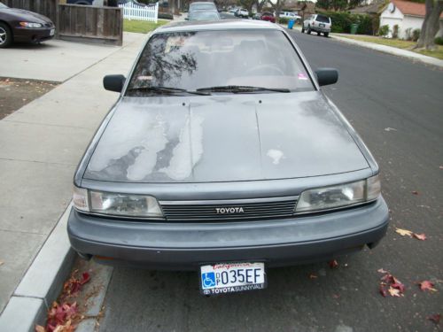 1987 toyota camry le sedan 4-door 2.0l