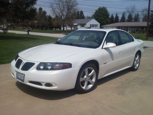 2005 pontiac bonneville gxp sedan 4-door 4.6l