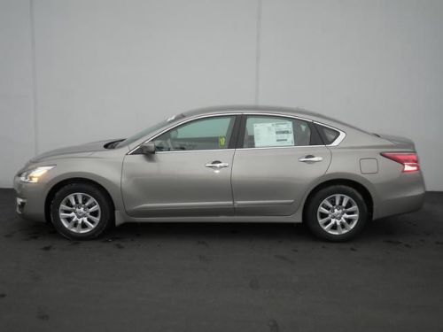 2014 nissan altima 2.5 s