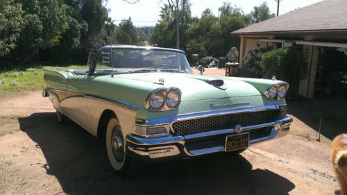 1958 ford retractable