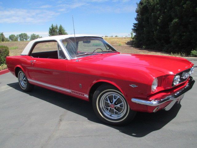 1966 ford mustang