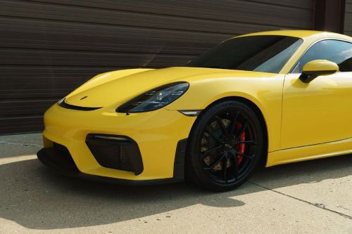 2022 porsche 718 gt4